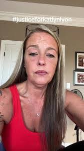 Tracy Newlin's Instagram, Twitter & Facebook