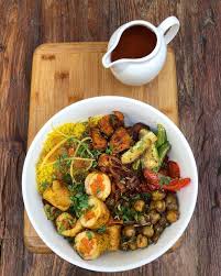 Pour over the boiling water and stir to combine. Ovo Marra Kesh Bowl New A Must Culinary Moroccan Delight Jeweled Couscous With Steamed Chicken And Roasted Vegetables Ovokwt Flexitarian Couscous Moroccanfood Bonappetit Bonafidecooking Facebook