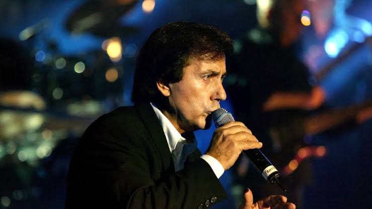 Nouvel album de Frank Michael : à chaque concert, il fait salle comble