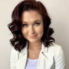 Amber Eckhardt's Instagram, Twitter & Facebook