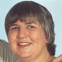 Elizabeth Casper's Instagram, Twitter & Facebook