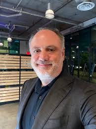 Armando Collazo's Instagram, Twitter & Facebook