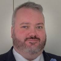 Liz Auld's Instagram, Twitter & Facebook