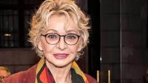 Find the perfect enrica bonaccorti stock photos and editorial news pictures from getty images. Chi E Enrica Bonaccorti Conduttrice Televisiva Eta Biografia E Curiosita