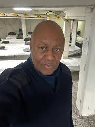 Tim Traver's Instagram, Twitter & Facebook