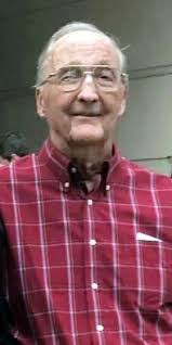 Lindsay Pruett's Instagram, Twitter & Facebook