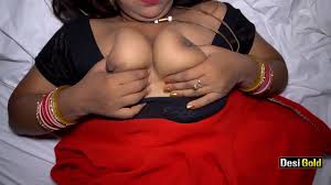 Desi Randi Bhabhi Hard Fuck By Finance Manager - XNXX.COM