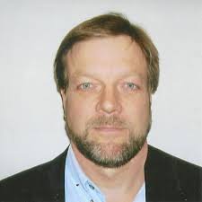 I'm happy to announce that I'm starting a new role as officially RETIRED.  After 42.5 years with AT&T in a number of different roles, I decided to  hang up my spurs. |