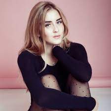 Valentina ferragni and chiara ferragni at dior ss 2018 paris snapped by benjamin kwan paris fashion week. Valentina Ferragni Valeferragni Twitter