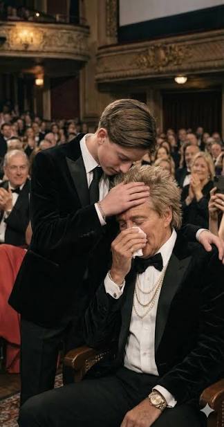 Rod Stewart upstaged onstage by his own son, Aiden! At just 13 years old, Aiden  Stewart stunned the crowd during a rare concert appearance, dancing with  such fearless energy that the spotlight