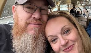 Dana Gregory and Ed Hall's Wedding Website