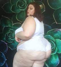 The Erotic Artistry of SSBBW Candy Godiva's Gallery