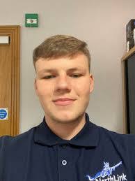 Darryl Dowell's Instagram, Twitter & Facebook