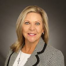 Andrea Hopf's Instagram, Twitter & Facebook