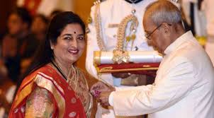 Anuradha paudwal ke sumadhur geet 90's hindi music best romantic songs hindi love songs kumar sanu ke subscribe: Anuradha Paudwal Facebook