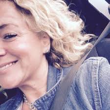 Joanna Evenson's Instagram, Twitter & Facebook