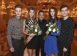 Model who earned a following on instagram with more than 25. Galerie Ceske Kraska Hvezdou Prehlidky Chanel Foto 1 Ahaonline Cz