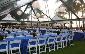 Waikiki Aquarium Wedding Ceremony Reception Venue Hawaii Honolulu And Surrounding Areas Wedding Venues Hawaii Oahu Wedding Venues Outdoor Beach Wedding