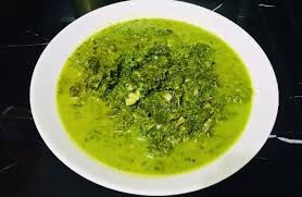 Daun ini memiliki kandungan gizi yang dibutuhkan oleh tubuh, seperti serat, protein, karbohidrat, asam amino esensial, zat besi, serta vitamin a dan b1, sehingga daun singkong juga memiliki khasiat untuk tubuh. Mengenal Daun Ubi Tumbuk Kompasiana Com