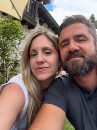 Me llevé a mi hermanita Karla Monroig de roadtrip por Jayuya para que  conectara con su tierra y con su gente 🇵🇷✊🏼 Gracias Volvo Car Puerto  Rico por llevarnos en el nuevo