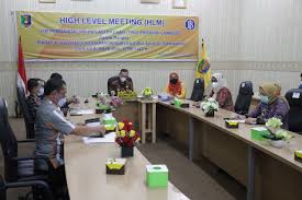 Idulfitri atau juga ditulis dengan idul fitri (bahasa arab: Jelang Bulan Suci Ramadan Dan Hari Raya Idul Pitri 1422 H Pemprov Lampung Gelar Rapat Persiapan Portal Pena Berlian