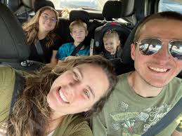 ISO perfectly-imperfect American families. You know the kind…. 🍔 Families  that eat out more than they think they should. 🗓️ Families that have  much-too-much