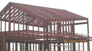 L Ossature Metallique Est Assemblee Par Des Professionnels Specialises Maison Ossature Metallique Ossature Metallique Maison