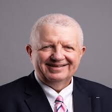 Stephen Innes's Instagram, Twitter & Facebook