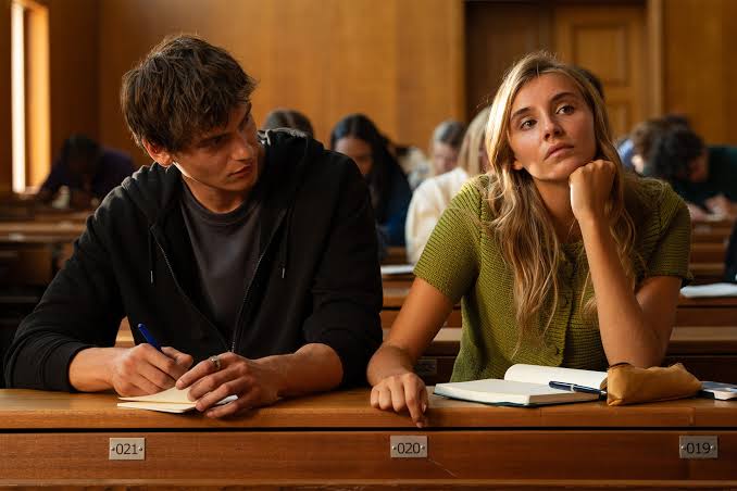 Tú+Yo – Contra todos: el romance juvenil de Prime Video - Sortiraparis.com