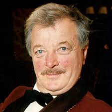 Kent Andersson var stjärnan som syntes i alltifrån "Göta kanal" till  "Jönssonligan". En morgon i november 2005 hittade grannarna skådespelaren  inte långt ifrån en speciell plats. 💔😢 Läs mer i länken i