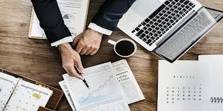 5 خطوات لكتابة تقرير العمل بشكل احترافي
