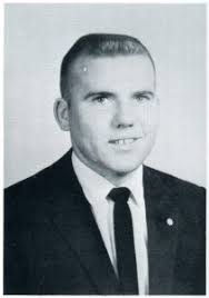 The Gallery Series: C. Ken White