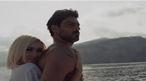 She has a successful career, but her private life lacks passion. 365 Dni Fullmovie Watch Online Free Noixion