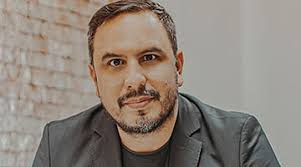 Paradais DDB: Estrategas, aliados y consultores