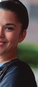 Melissa Suriel's Instagram, Twitter & Facebook