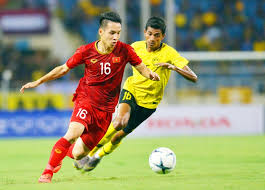 Anh là chủ nhân của quả bóng vàng việt nam 2019. Tiá»n Vá»‡ Ä'á»— Hung DÅ©ng Canh Chim Khong Má»i Cá»§a Bong Ä'a Viá»‡t Nam