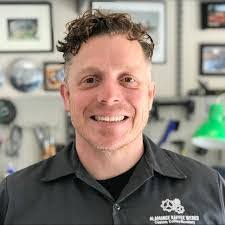 Daniel Krenzer's Instagram, Twitter & Facebook