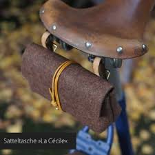 Fahrrad Satteltasche La Cecile Aus Filz Satteltaschen Fahrrad Satteltasche Filztaschen