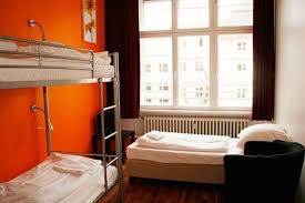 3 Bett Zimmer I 3 Bed Dorm Picture Of Metropol Hostel Berlin Tripadvisor