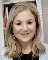 Joanne Kinney's Instagram, Twitter & Facebook