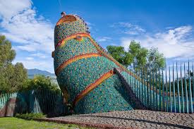 We did not find results for: Sobre El Asombroso Nido De Quetzalcoatl De Javier Senosiain
