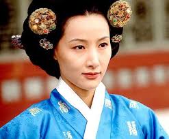 Upon her graduation as a dance major from hanyang university in 1988. 90ë…„ëŒ€ ë¦¬ì¦ˆì‹œì ˆ ì°ì—ˆë˜ ë' ì—¬ë°°ìš°ì˜ ê·¼í™© 1boon