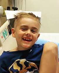 Diane Fifield's Instagram, Twitter & Facebook