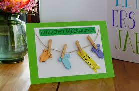 Für eine liebe forumskollegin, die mama eines jungen geworden ist, habe ich diese karte gebastelt: Baby Karte Selber Basteln Kreative Diy Geschenkkarten Hipp