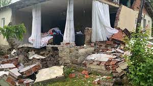 Kandilli rasathanesi ise depremin büyüklüğü 3.9, derinliği ise 2.1 km olarak olarak açıkladı. Bingol Karliova Da 5 7 Buyuklugunde Deprem Meydana Geldi