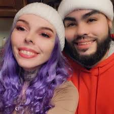 Amber Shedd's Instagram, Twitter & Facebook