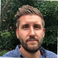 Eric Lazarz's Instagram, Twitter & Facebook