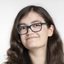 Lara Klein's Instagram, Twitter & Facebook