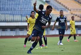 Persib menyapu bersih ketiga laga tersebut dengan kemenangan. Jadwal Persib Bandung Di Piala Menpora 2021 Langsung Ditantang Bali United Okezone Bola