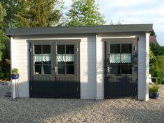 Tolles Gartenhaus Von Gartenhaus Nach Mass Ohne Eckuberstand Mit Doppeltur 1 Flg Fenster Mit Kippbeschlag Seitlicher Uberd Gartenhaus Nach Mass Garag